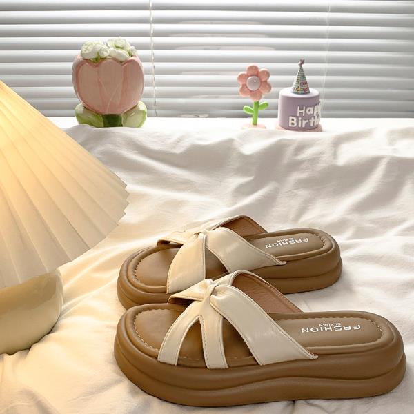 

Модная обувь Женская 2025 Женские шлепанцы Платформа Новые Летние Серебристые Слайды Скандальные Шлепанцы Женские Летние Слайды Обувь Pantofle Платформа 35