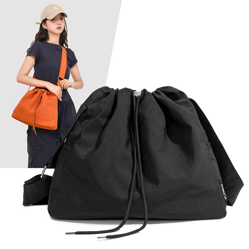 School bag, new dumpling large-capacity shoulder bag, casual going out Mori messenger bag, Korean version of simple commuting to work, small