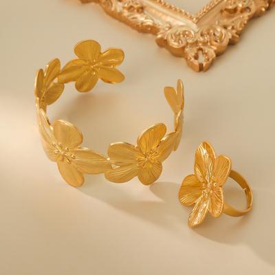 Bague Fleur Métal Médiévale Vintage Exagérée Élégante Antique Lumière Bracelet Polyvalent