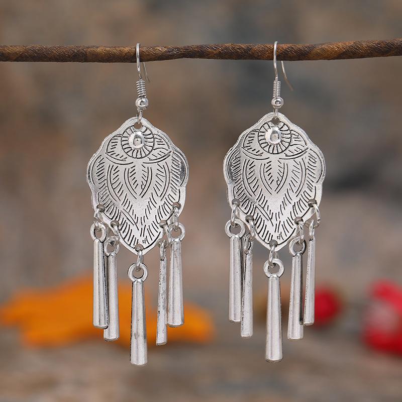Retro Tibetan silver fringed earrings women's long temperament versatile earrings fashion personality vacation earrings