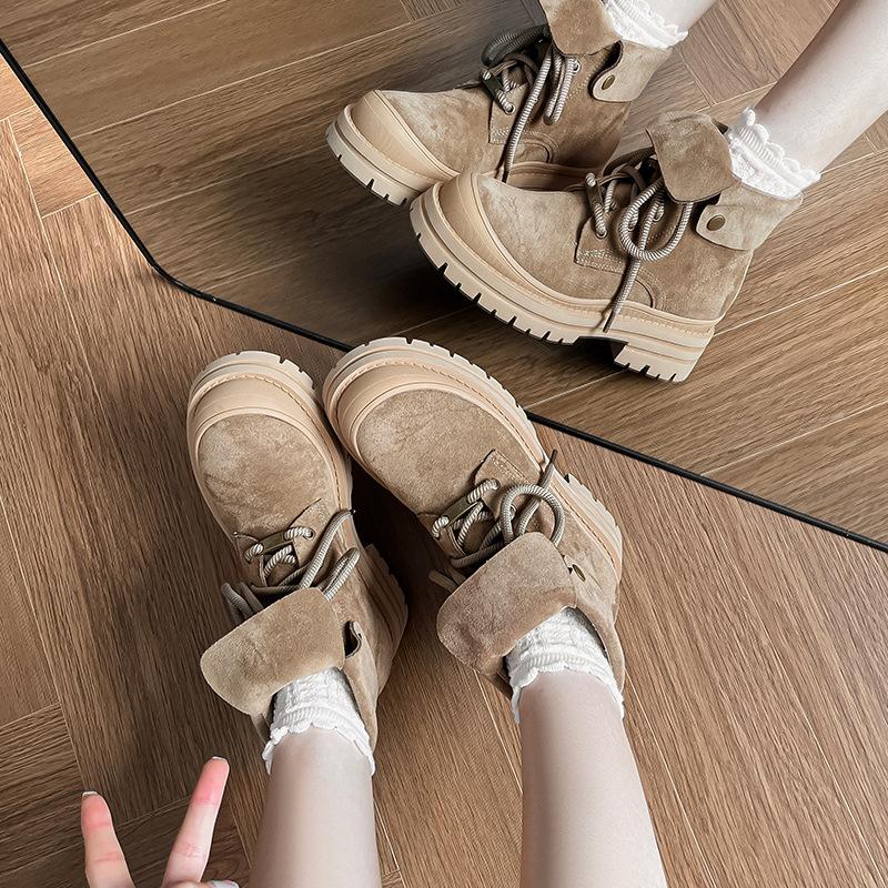 

Cowhide version lace-up short boots women s thick-soled round head anti-suede Martin boots lapel American rhubarb boots retro locomotive boots 40