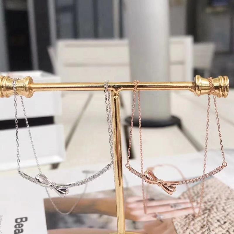 2024 New Smile Necklace Niche Design Bowknot Clavicle Chain 925 Silver Women's Party Jewelry Temperament All-match