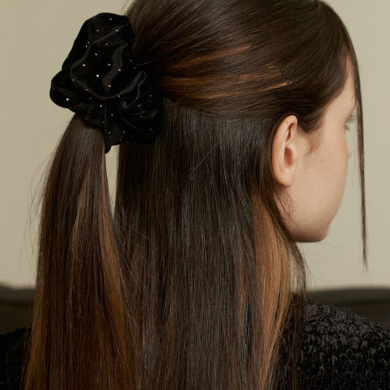 

KINDABABY точечный бархатный скраб (2color) black