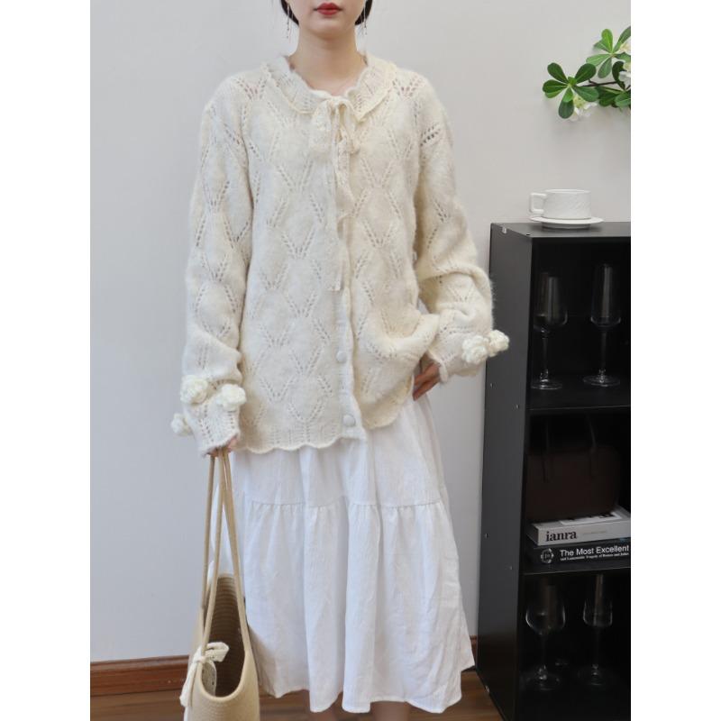 Autumn and winter new loose three-dimensional flower knitted cardigan lazy wind soft waxy temperament sweater jacket women