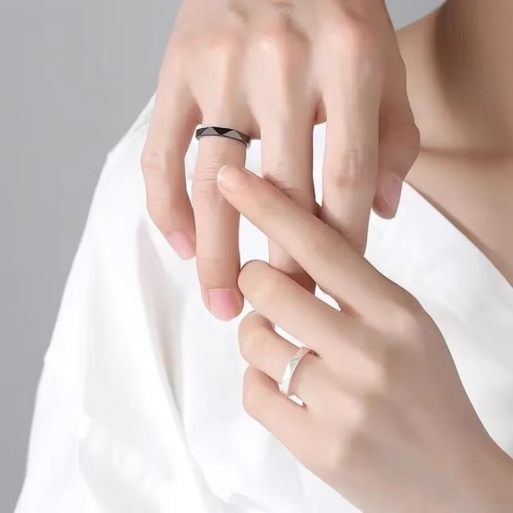 Black Sliver Color Couple Rings Rhombus Adjustable Finger Ring Luxury Lover's Jewelry Wedding Ring