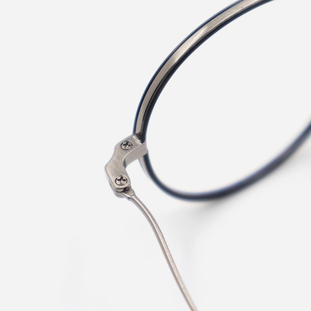 Alloaiweeo [Nose Saddle] Al8206 1811M Nose Saddle Titanium Round Black/Silver Eyeglass Frames