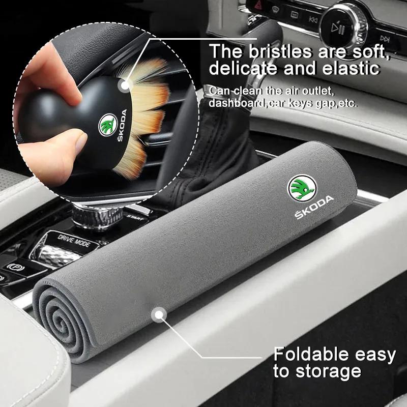 NADH5 Car Interior Cleaning Soft Brush With Car Wash Towel Microfiber Cleaning Rag Cloth For Skoda Fabia Octavia Kodiaq Superb Karoq