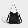 Large-capacity tote bag for women, Korean style, fashionable for work and commuting, shoulder bag, 2025 summer niche high-end underarm bag