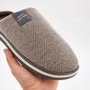 Pantufas quentes de inverno para homens e mulheres com palmilhas de espuma viscoelástica, sapatos de casa listrados antiderrapantes, unissex, confortáveis para interior, tamanho plus