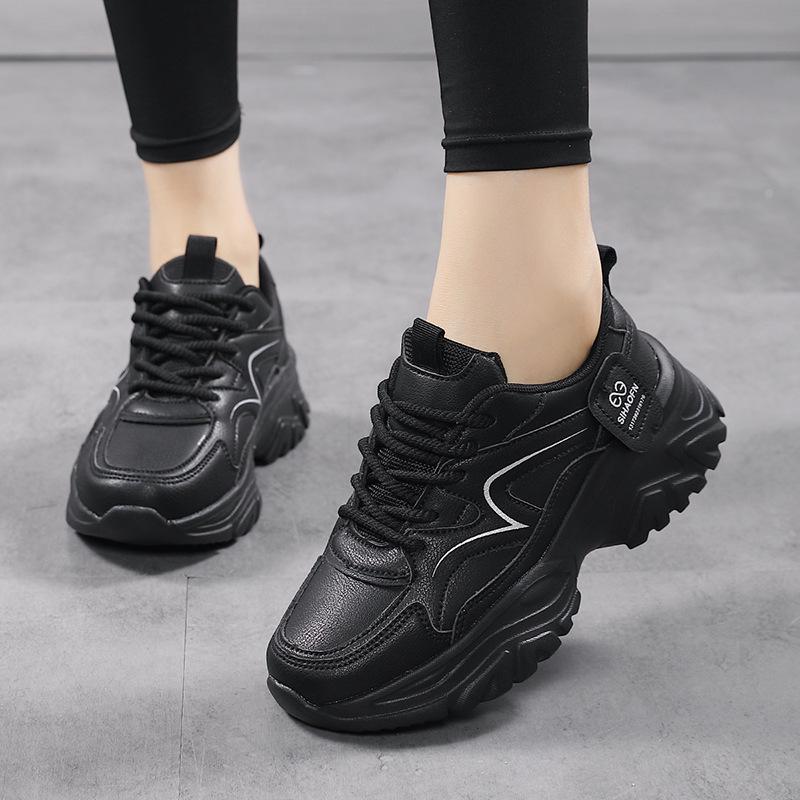 Zwarte Waterdichte Leren Sneakers voor Dames - Dikke Zool, Lichtgewicht, Antislip Casual Reisschoenen