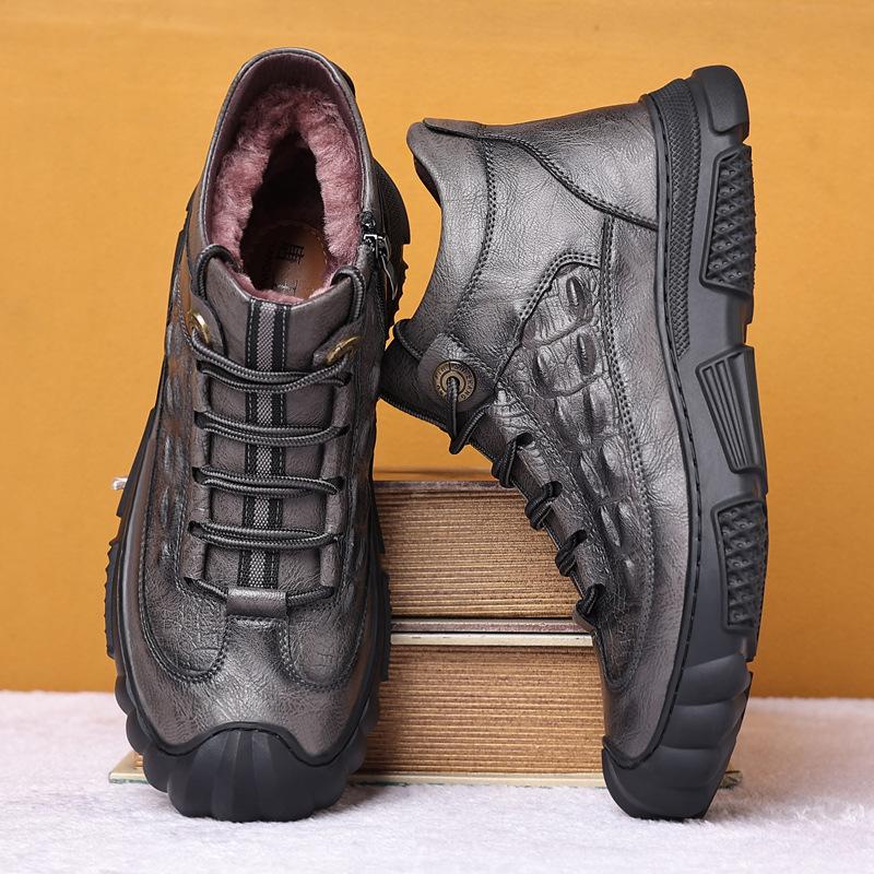 

Зимові бавовняні черевики чоловічі нові вовняні теплі та на хутрі потовщені хутряні інтегровані спортивні та повсякденні вуличні високі черевики 44