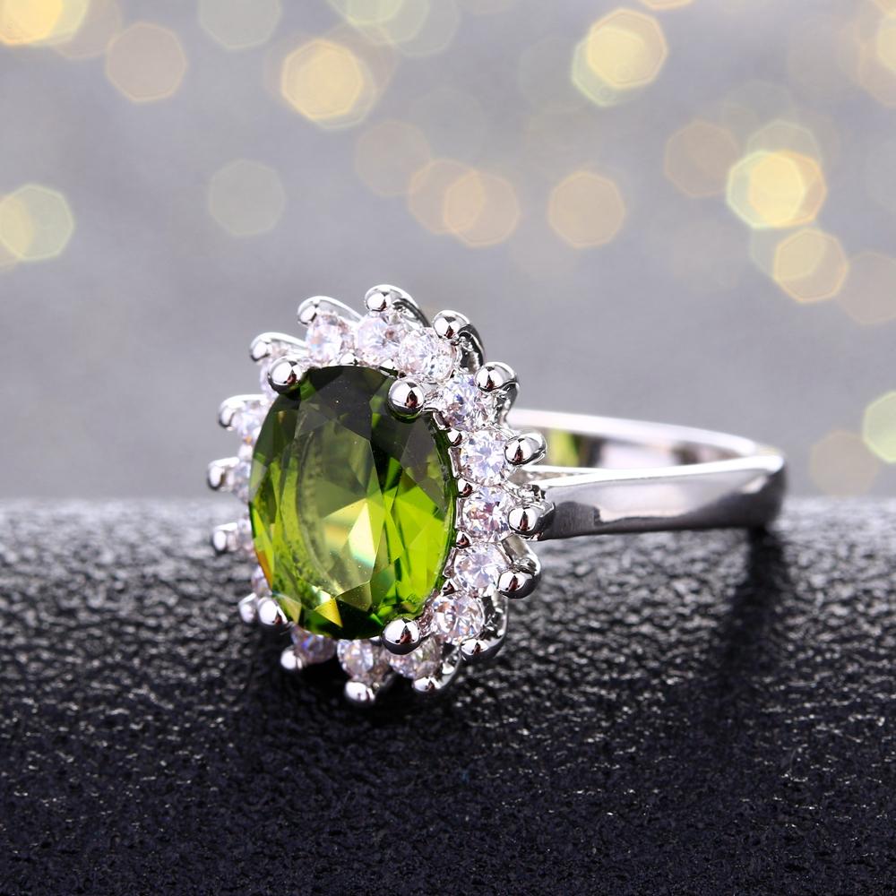 Retro CopperRing for Women Flower Rings with Peridot Stones Shining Luxury  Wedding Engagement Ring Jewelry Gift