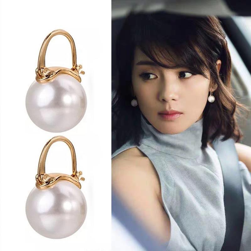 Cercei cu perle: Stil coreean la modă, Manșete retro pentru urechi și Cercuri versatile, Cercei cu șurub eleganți pentru femei