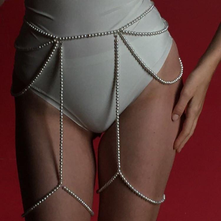 Waist Chain European and American Supply Factory Straight Hair Wild Pearl Multi-layer Waist Chain Thigh Chain