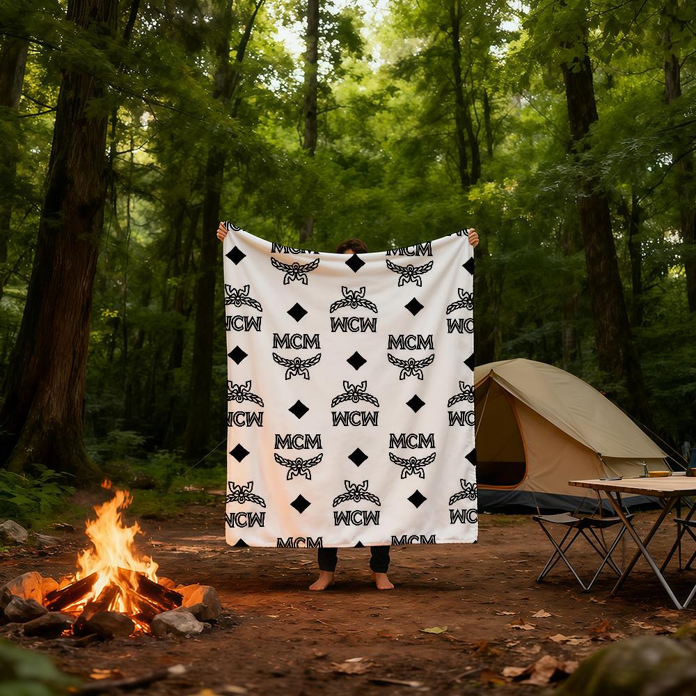 Cool Logo Fashion M-M-MCM-ES Blanket Super Warm Comfortable Plush Throw Blanket Child Home Sofa Bedroom Gift
