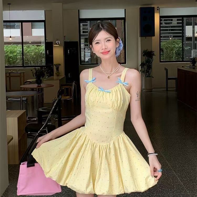 Dopamine Yellow Suspender Dress Female Sweet Small Vacation Wind Bud Skirt Waist Fluffy Skirt Summer
