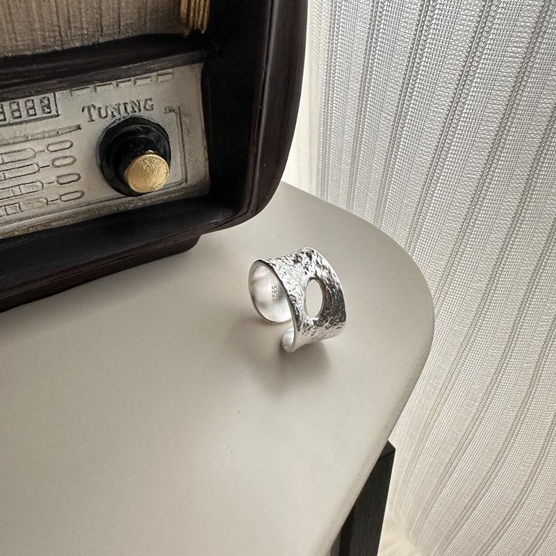

Korean Minimalist Textured S925 Sterling Silver Ring Adjustable