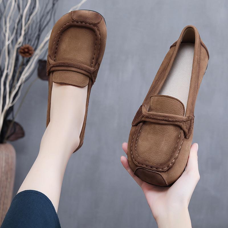 Autumn Women's Soft Sole Genuine Leather Flat Shoes - Comfortable for Pregnant Mothers