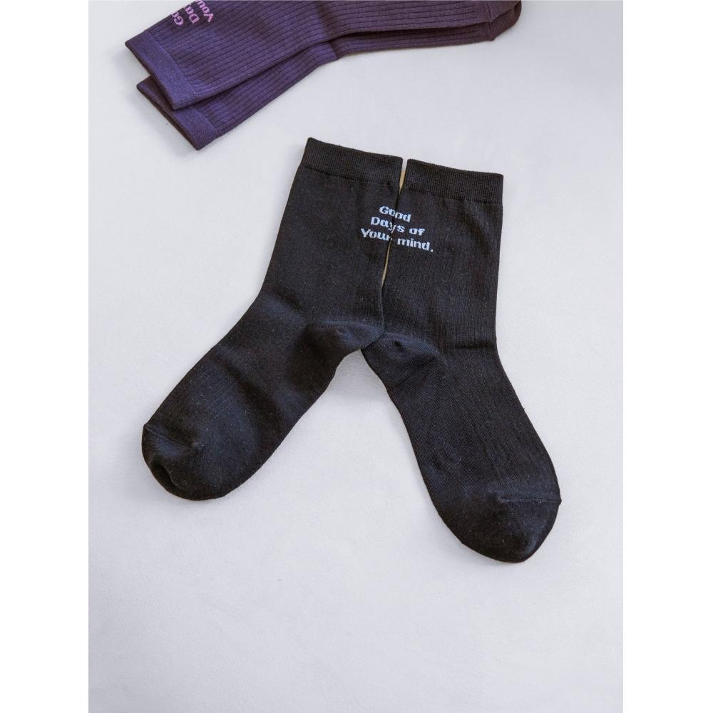 Daiso Womens Lettering Mid Calf Socks Black