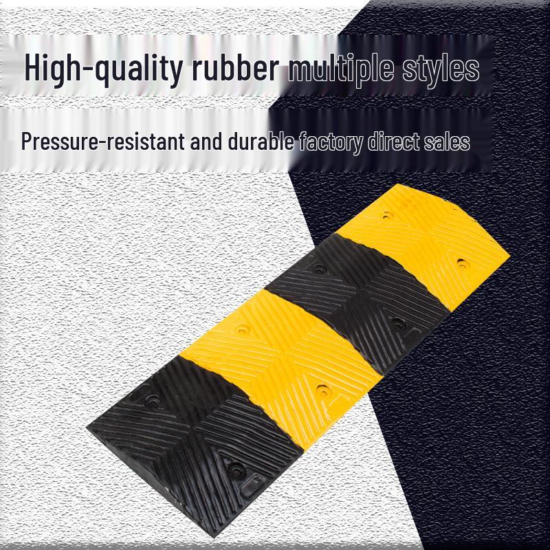 Triangular Rubber Car Slope Pad for Uphill Climbing and Speed Control with Reinforced Steel