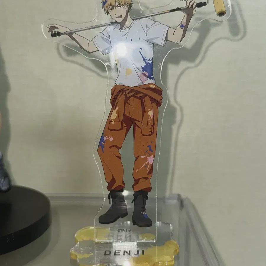 

Denji Acrylic
