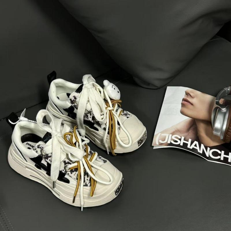 Plum blossom canvas shoes thick soles increase height and breathability niche Xiaobai casual shoes tide