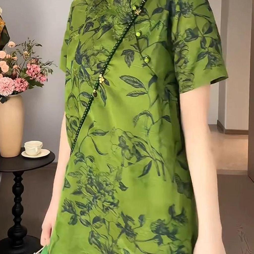 2025 Summer Model, Beautiful Summer with Large Size Short Sleeves, Huge Good-looking Green Printed Top for Women