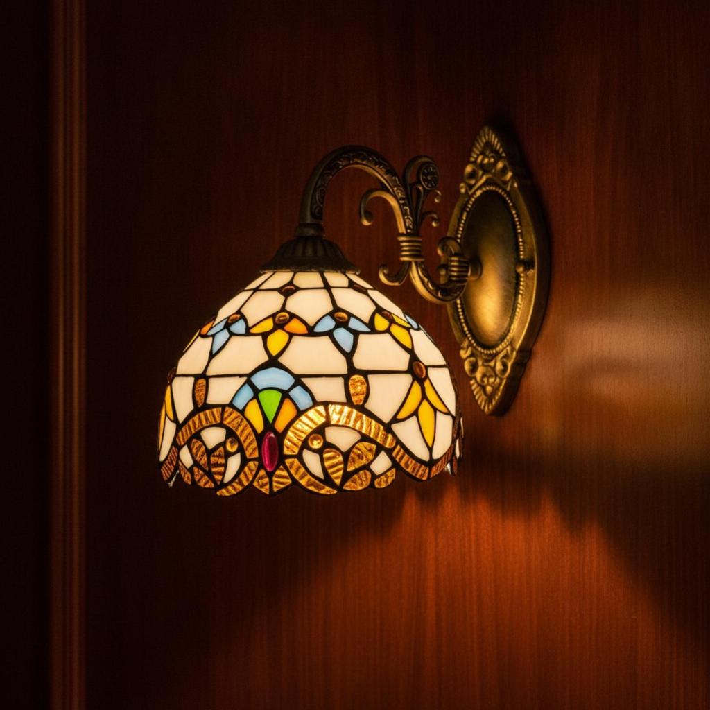 Sconce Lamp with Stained Glass Shade Classic Wall Compact
