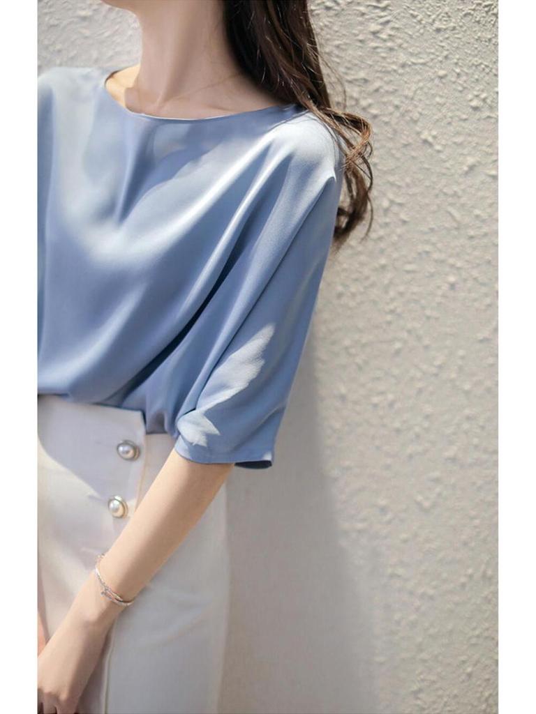 Korean Style Satin Three-Quarter Sleeve Women's Slimming Top