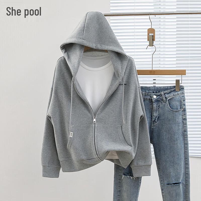 

Женская толстовка с капюшоном на молнии свободного кроя M