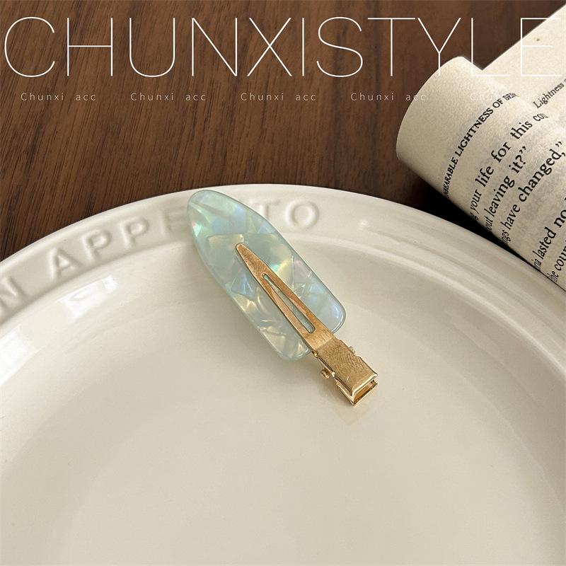 Japanische nahtlose Haarnadel: Sommerlicher Feenpony-Clip für Frauen - Entenschnabel-Design