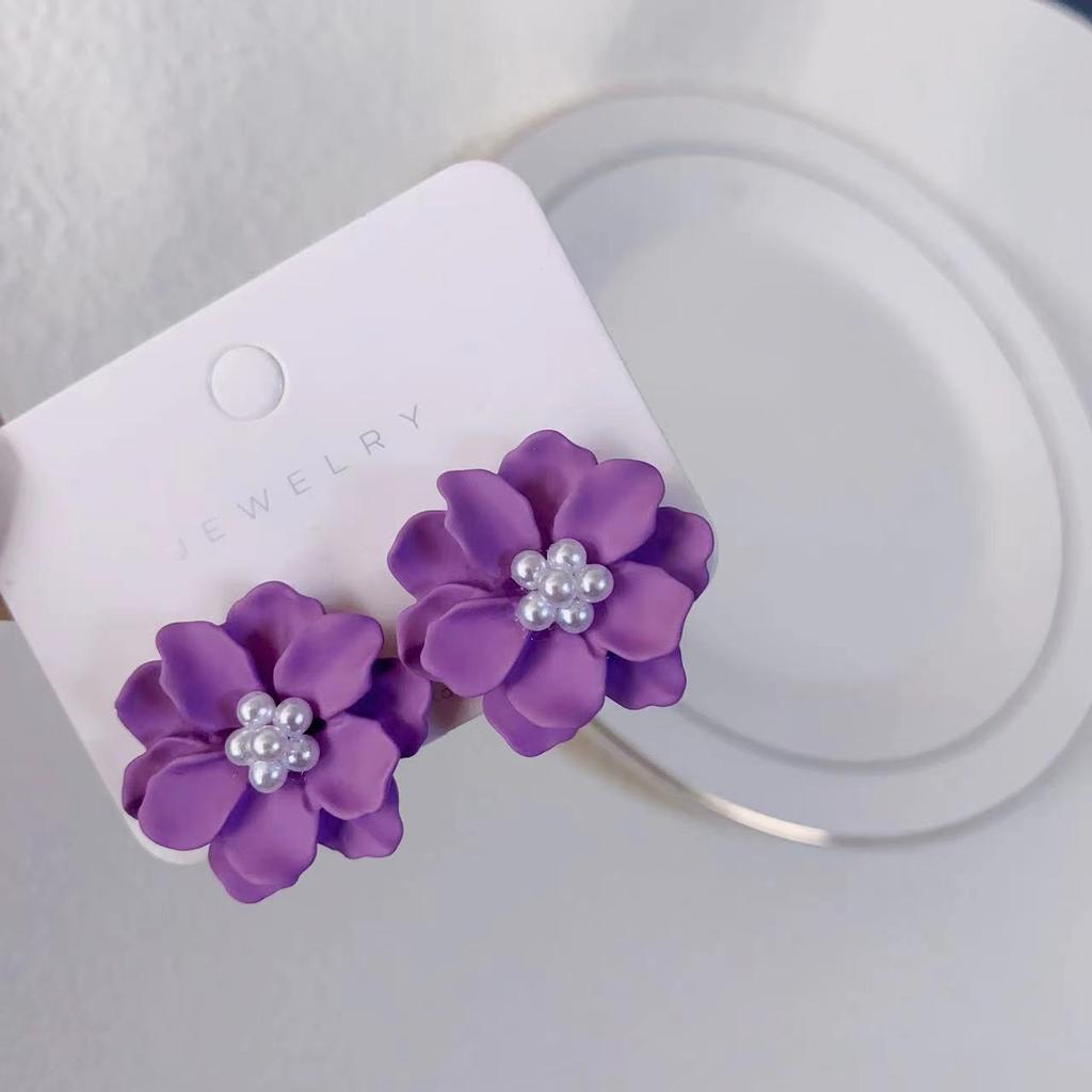 New Sweet Temperament Small Fresh Bamboo White Lily Of The Valley Flower Earrings Elegant And Gentle Asymmetric Earrings
