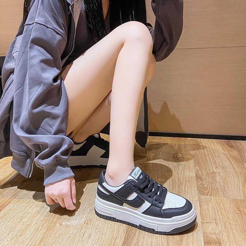 Koreansk versjon av små hvite sko Dame Vår Nye Student Board Sko Dame Tykksålede Muffin Sko Allsidige Fritidssko