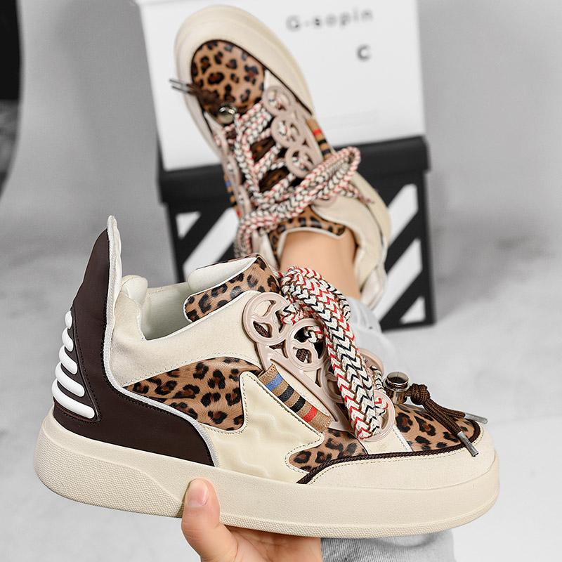 Flat Walking Sneakers Men Jogging Shoes For Men Punk Casual Shoes Wide Running Shoes Vulcanized Sneakers Men Street Style 2024