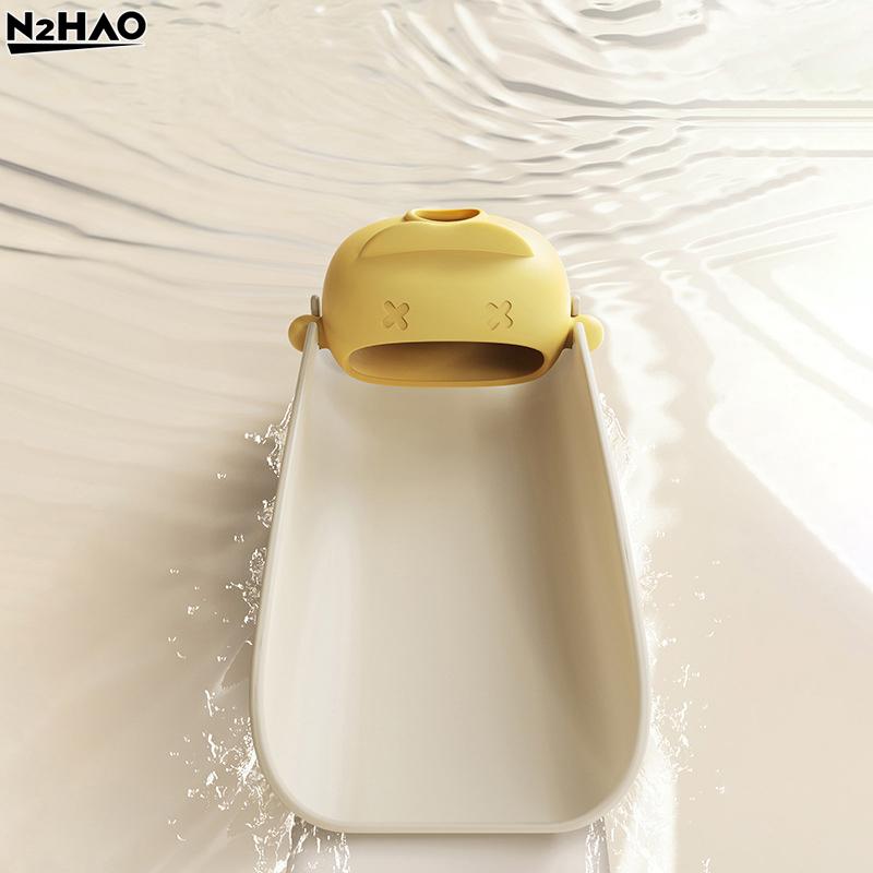 1*Cartoon Faucets Extender Silicone Splash-Proof Spout Children Hand Washing Assistant Bathroom Kitchen Sink Faucet Accessories