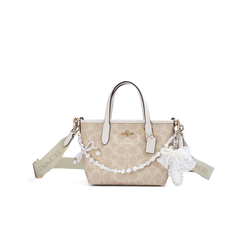 

COACH handbag [Customized bag] City Qimeng Sweet Butterfly Iduo Ribbon decoration Metal chain Simple Zhuleimiyu basic package (bag + dust bag) золотий