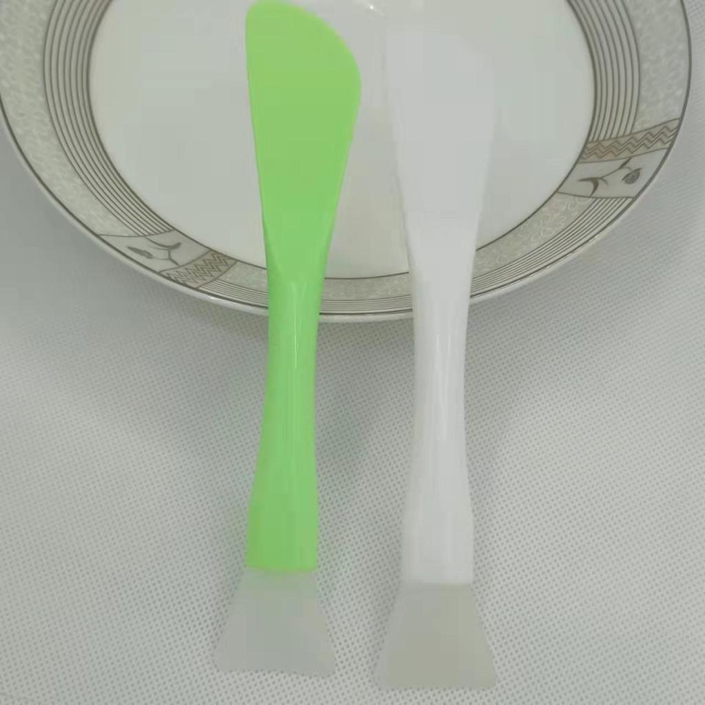 Silikonový štětec a špachtle 2 v 1 na masky se miskou