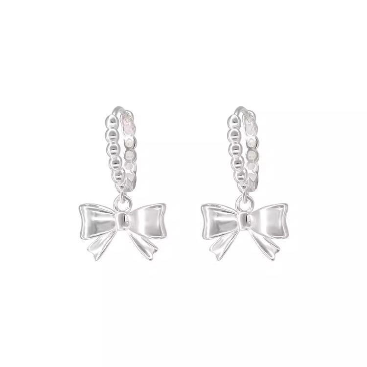 High-End Bow Ear Cuffs: Unique, Versatile Luxury Earrings for Autumn and Winter