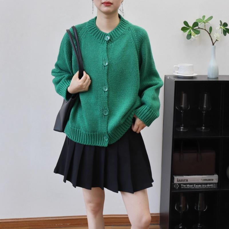 Autumn and winter new round neck loose lazy wind knitted cardigan solid color retro sweater jacket women