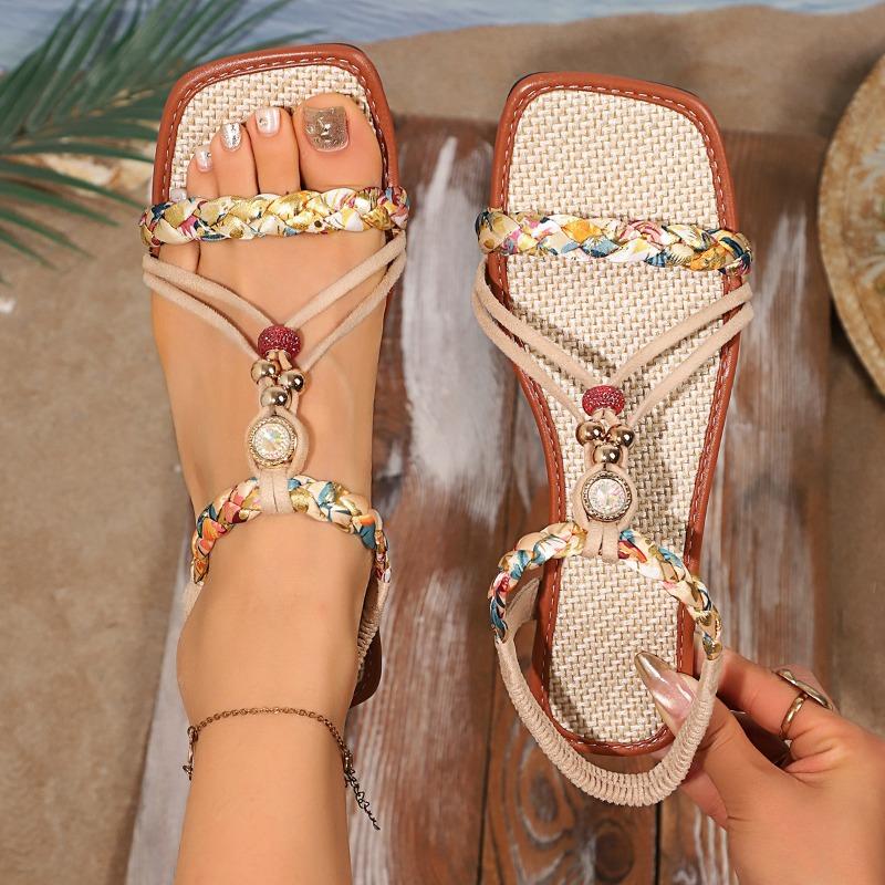 Cross-border plus size sandals, bohemian style, beach round toe, flat sole, single strap, new summer women's shoes