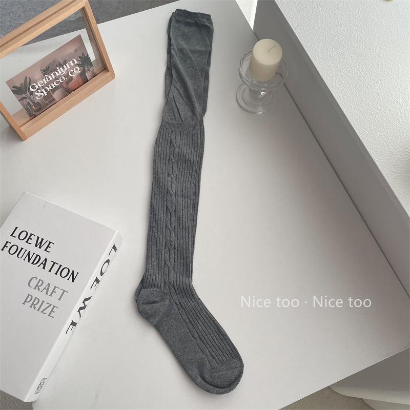Autumn And Winter Knee Socks Calf Socks Women'S Thigh Socks Ins Korean Wear Twist Pattern High Tube Socks Beautiful Leg Stacking Socks