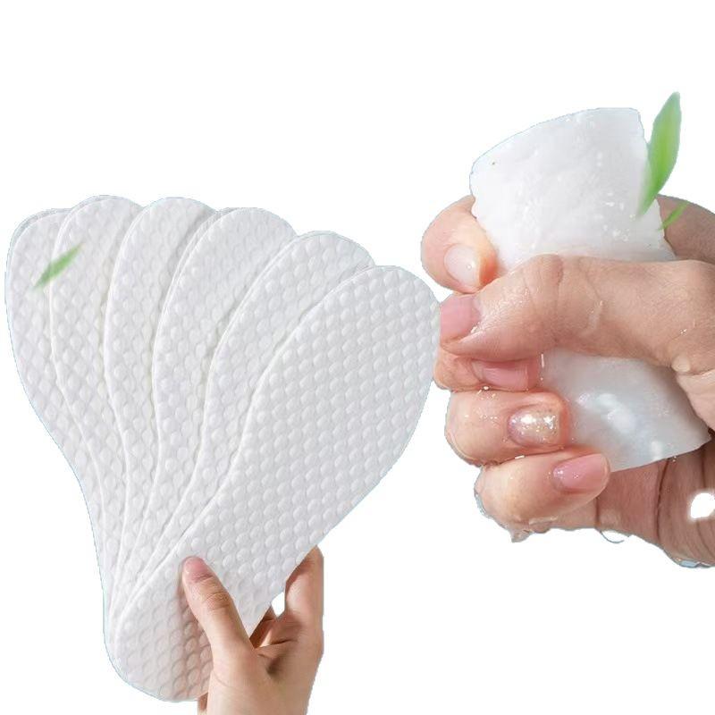 Atmungsaktive, geruchshemmende Einweg-Holzzellstoff-Einlegesohlen für Herren- und Damenschuhe – Ideal für den Sommer, rutschfest, schweißabsorbierend und für High Heels.