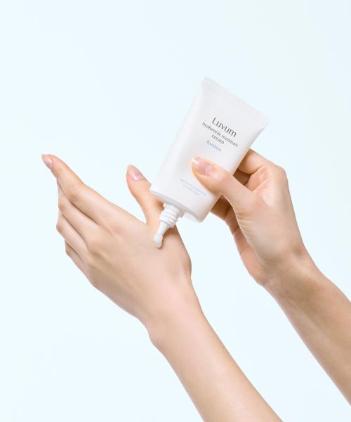 Luvum Bamboo Hyaluronic Acid Hydrating Cream 70ml