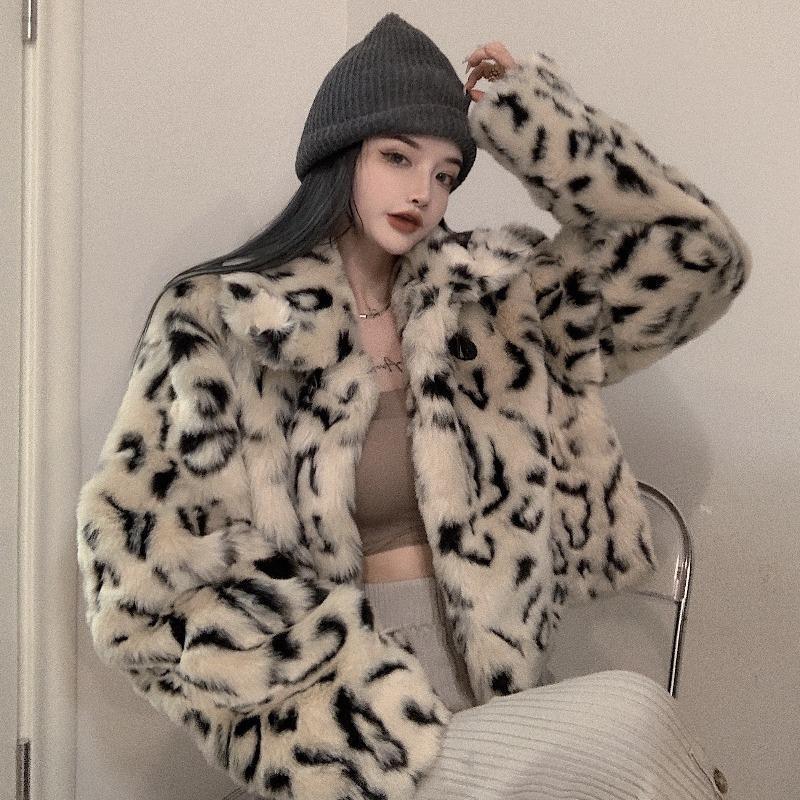 Leopard Print Padded Short Coat Women's Autumn and Winter Thickened New Loose Daughter Gold Wind Fur Small Top