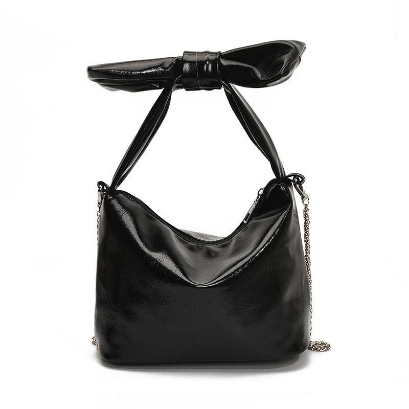 

Clouds Armpit New Bag, Women s Senior Large-capacity Versatile Shoulder Crossbody Bag, Bow Tie Handbag Commuter Retro Women s Bag чорний