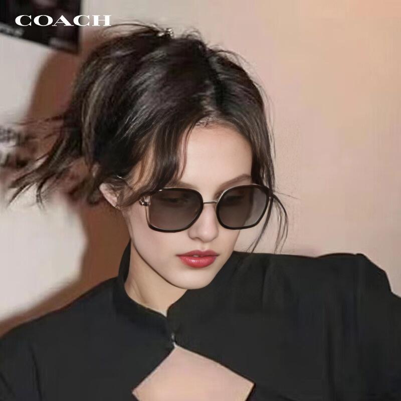 Coach Gradient Logo Comfortable Sun Protection Irregular Shape Sunglasses Women sunglasses Gold 0HC7139BD-934611