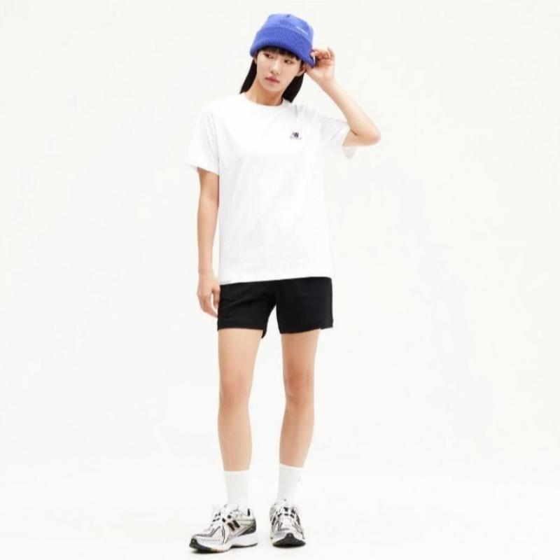 New Balance Public Small Logo Short Sleeve Tee   Nbnee21013 10