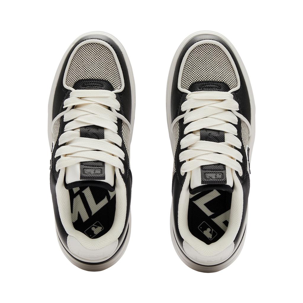 MLB Chunky Liner Fabric Synthetic Leather New York Yankees Vintage Canvas Splicing Comfortable Versatile Low-Top Sneakers 3ASXLSL4N-50BKS