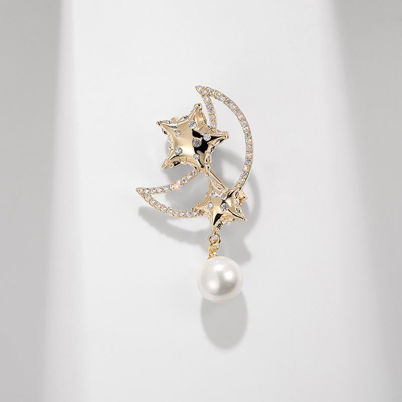 Elegant Moon Brooch with Zircon and Pearl Star Pin