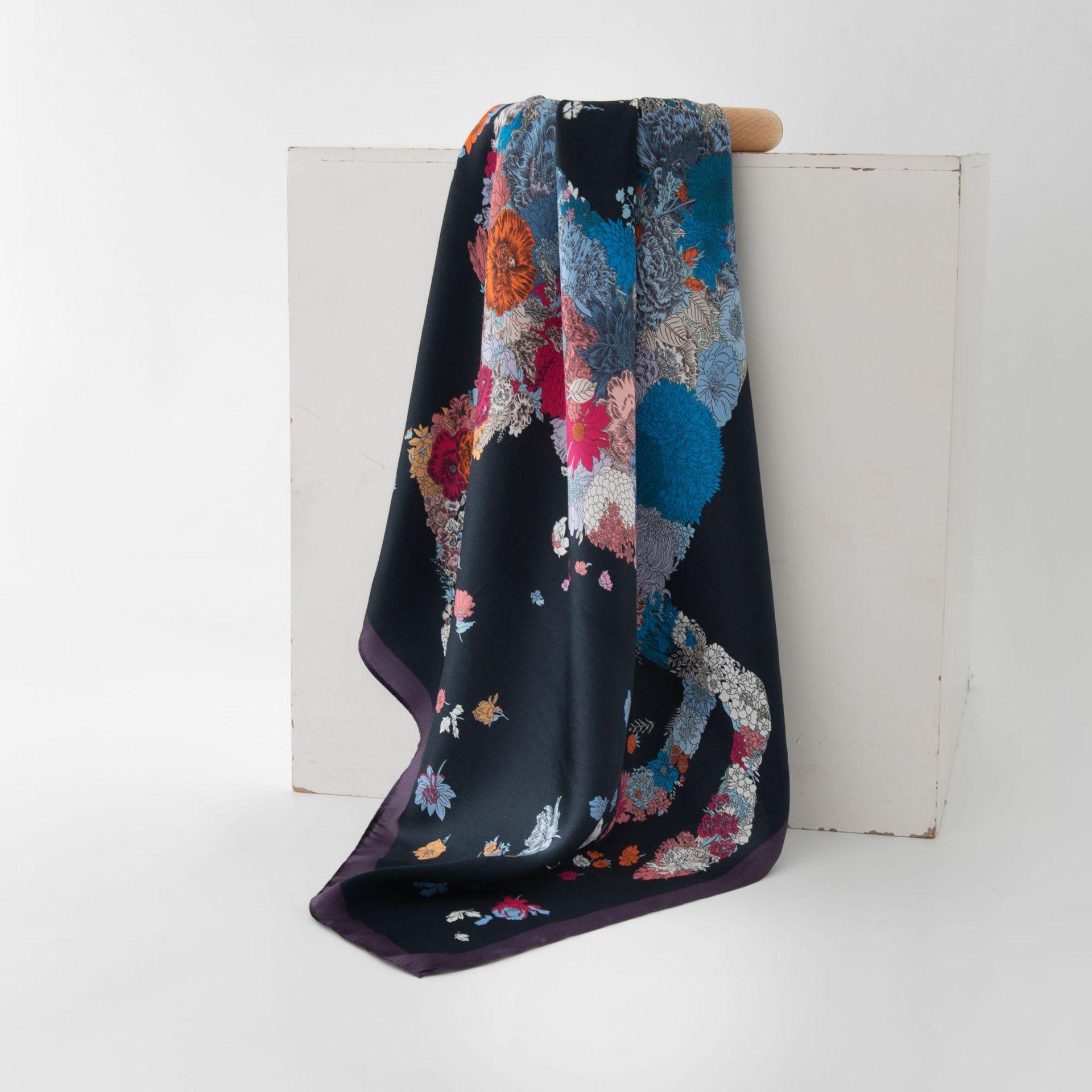 

Шелковый шарф из шелка Mulberry для свекрови Подарки для свекрови Ретро Простой маленький квадратный шарф Универсальный женский шейный платок 70 * 70cm